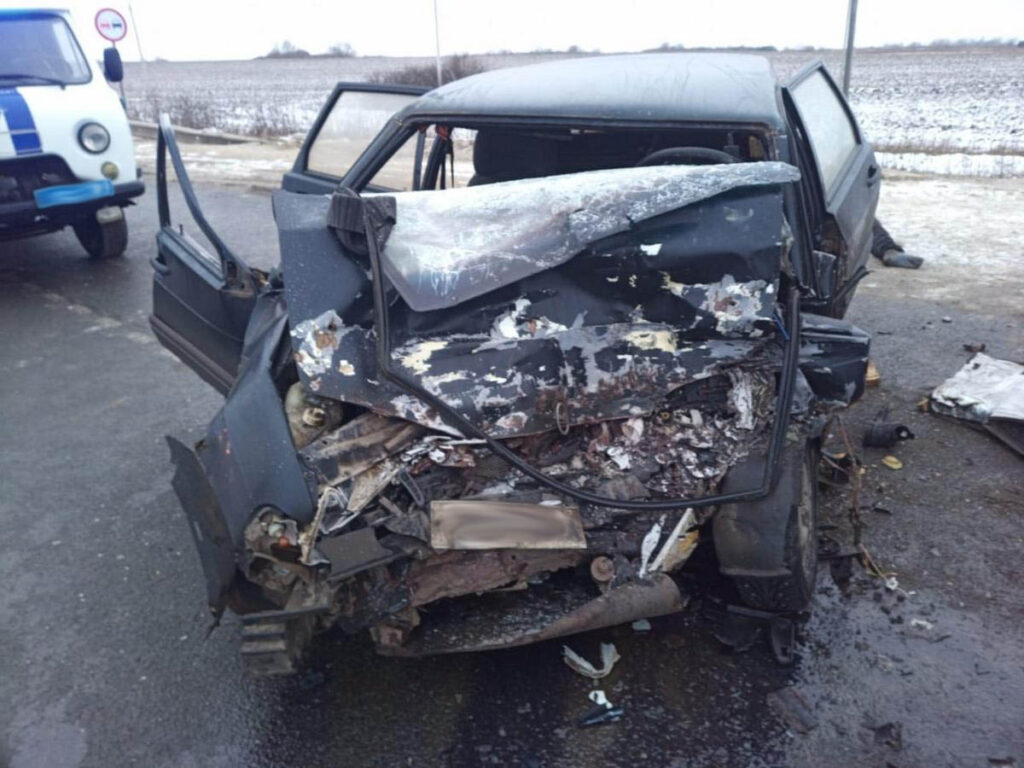 Водитель ВАЗа погиб в ДТП в Рязанской области