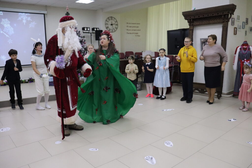 В Центральной городской библиотеке Рязани прошли «Есенинские ёлки»