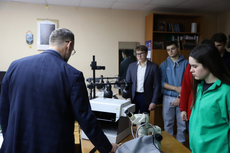 Студентов Рязанского госуниверситета познакомили с работой экспертов-криминалистов регионального УМВД