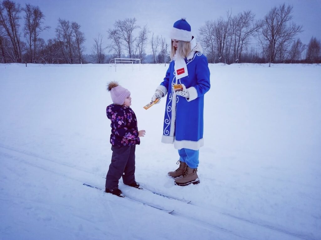 В новогодней лыжной гонке в Рязанской области участвовали Деды Морозы