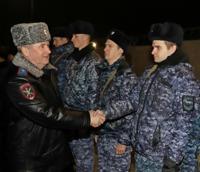 В Рязани торжественно встретили сводный отряд полиции из командировки на Северном Кавказе В Рязани торжественно встретили сводный отряд полиции из командировки на Северном Кавказе Полицейские Рязанской области охраняли общественную безопасность и общественный порядок в течение полугода.