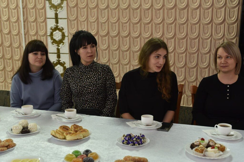 Малков встретился в Сасове с родителями и жёнами участников СВО