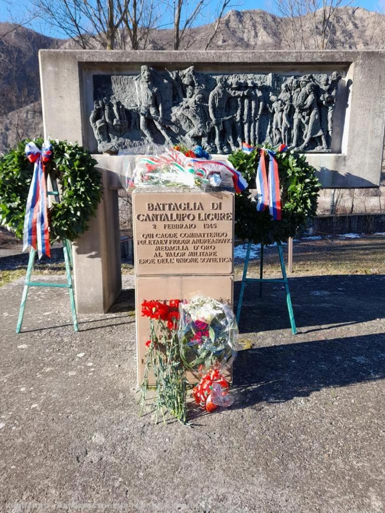 В Рязани прошел круглый стол, приуроченный к годовщине гибели Героя Советского Союза и Национального героя Италии Федора Полетаева