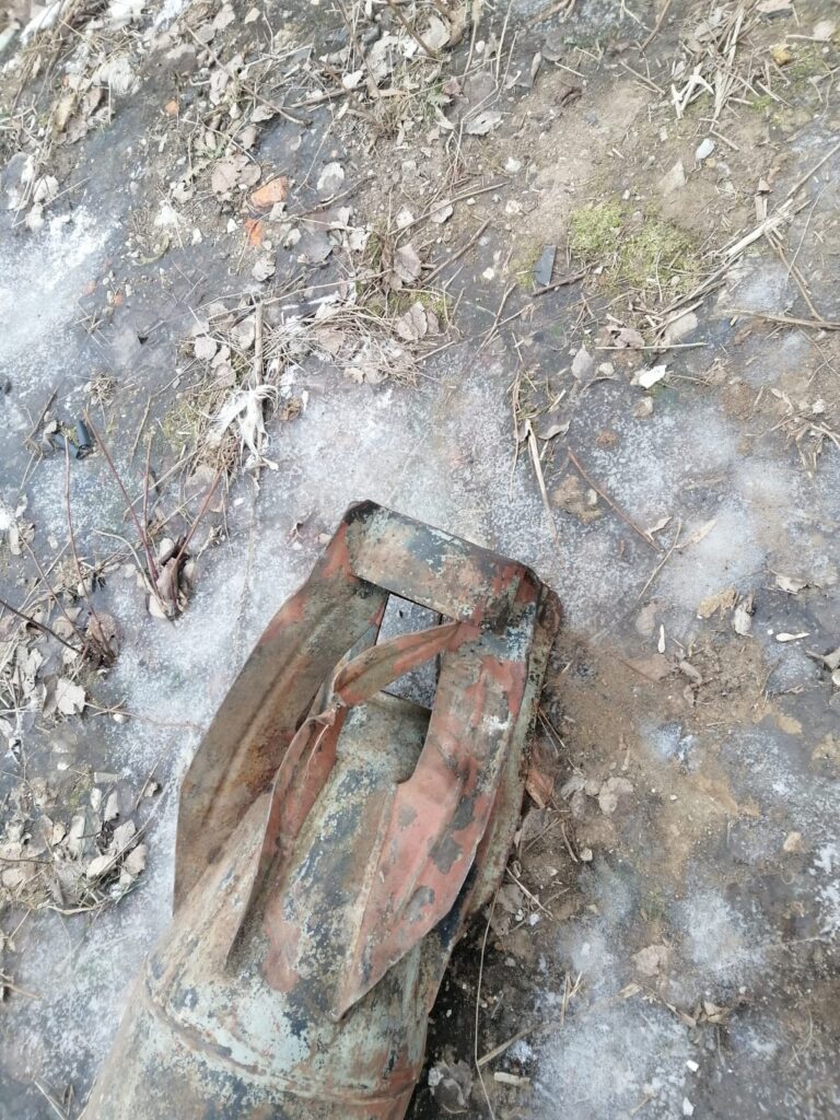 Взрывотехники ОМОН обезвредили снаряд времён ВОВ в Рязани