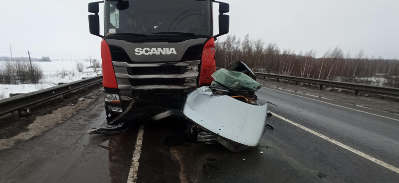Названа предварительная причина автокатастрофы на трассе в Рязанской области