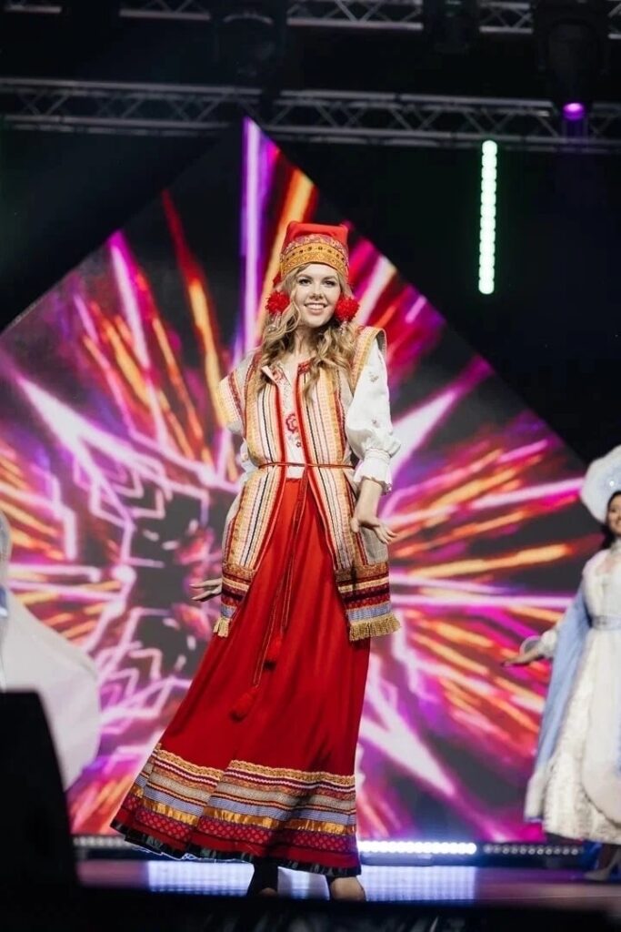 Рязанка стала «королевой студенческого таланта» на Международном конкурсе «Королева студенчества — 2022»