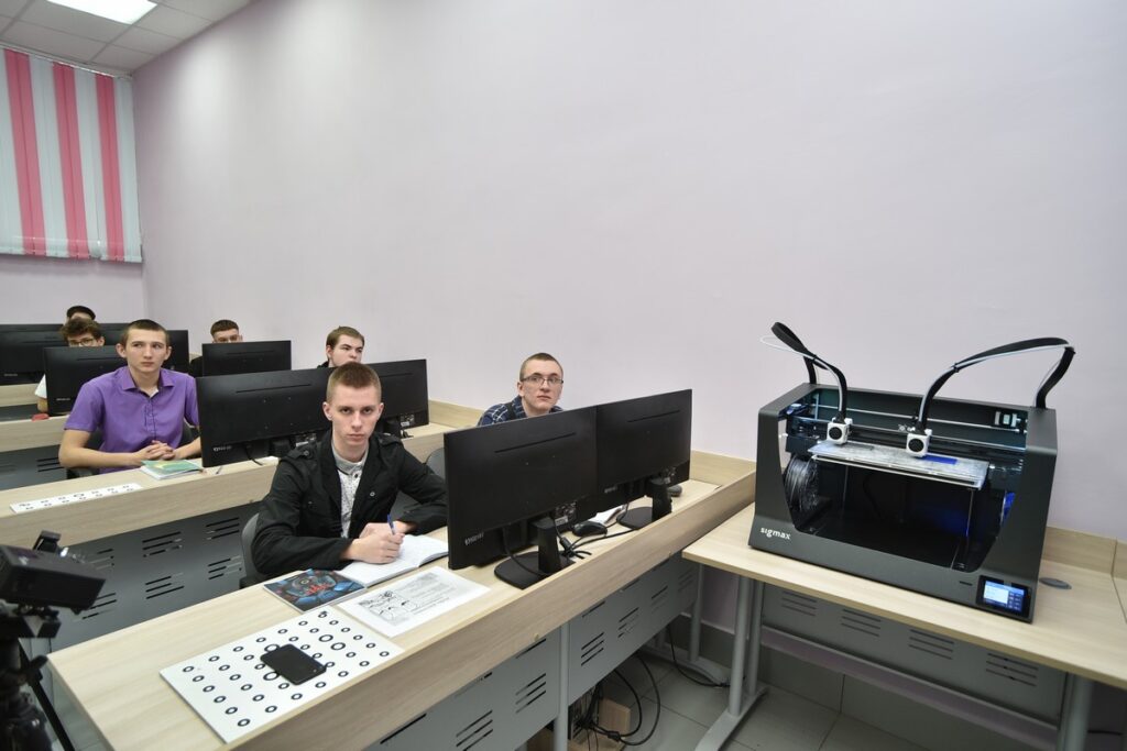 В колледжах Рязанской области будут внедрять программу профессионалитета