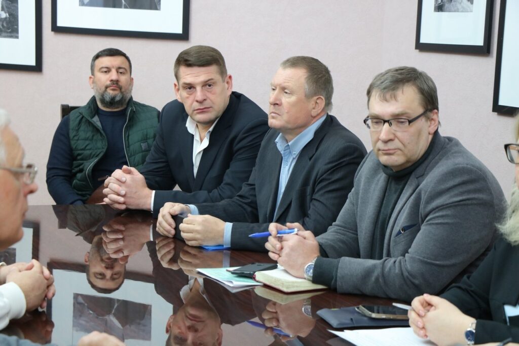 В Рязани обсудили проведение капитального ремонта в 7 школах