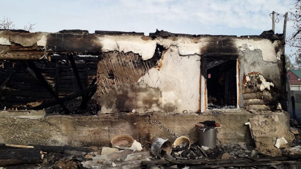В Ряжском районе Рязанской области сгорел жилой дом