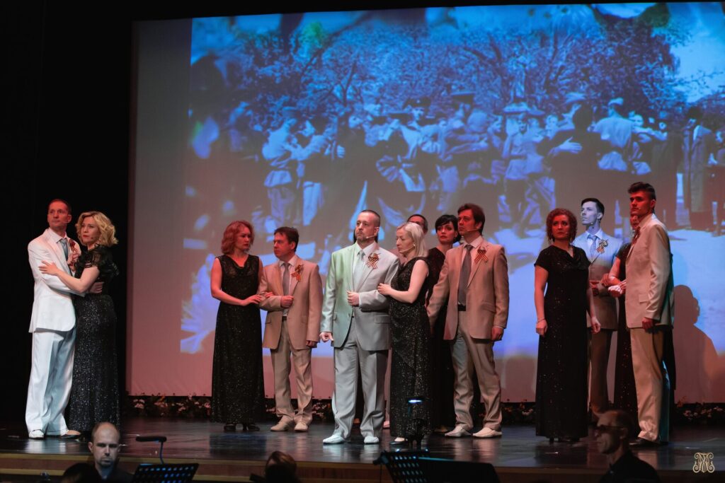 В Рязанском музыкальном театре 9 мая прошёл концерт «Поклонимся великим тем годам»