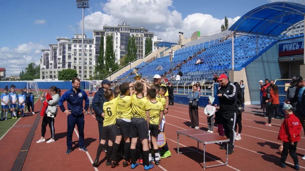Рязанская команда «Золотые купола» стала победителем регионального этапа детского фестиваля «Локобол - РЖД»