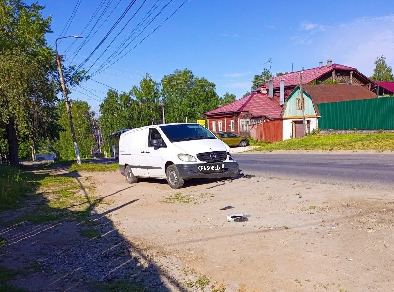 В Рязанской области столкнулись легковушка и минивэн В Рязанской области столкнулись легковушка и минивэн ДТП произошло в Касимове.