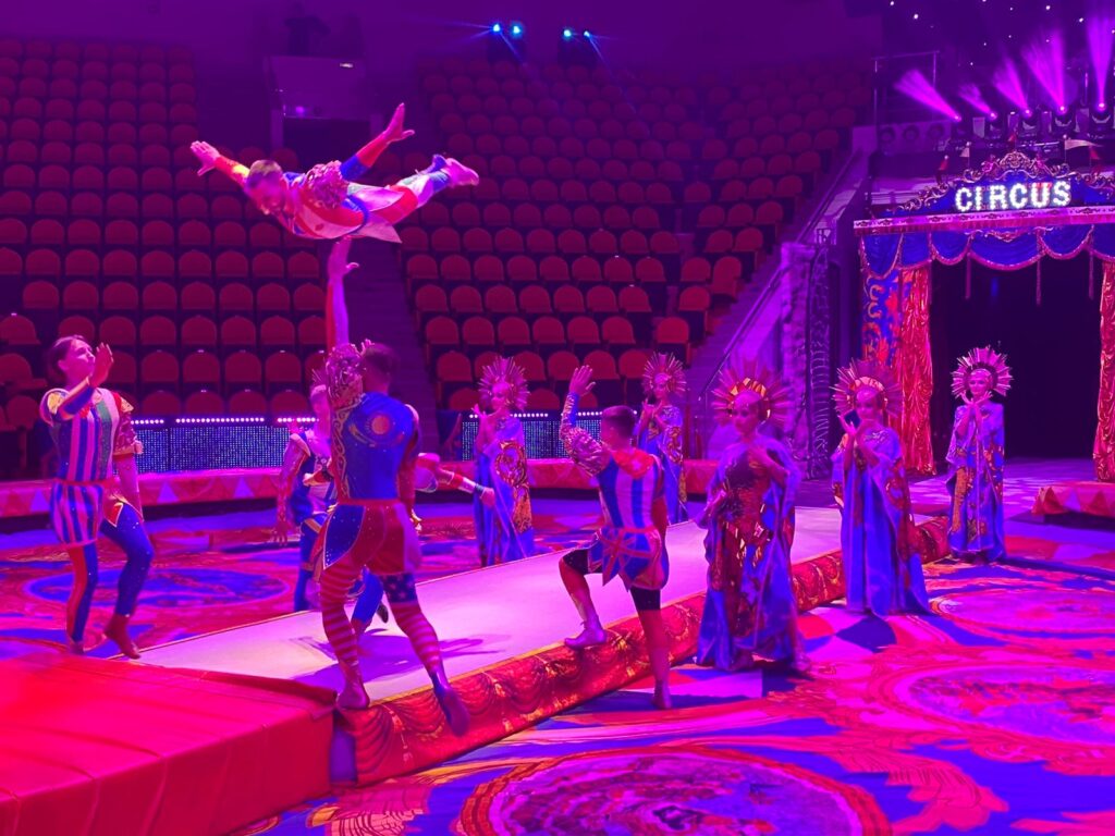 В Рязани начинаются гастроли циркового шоу Гии Эрадзе «5 континентов»