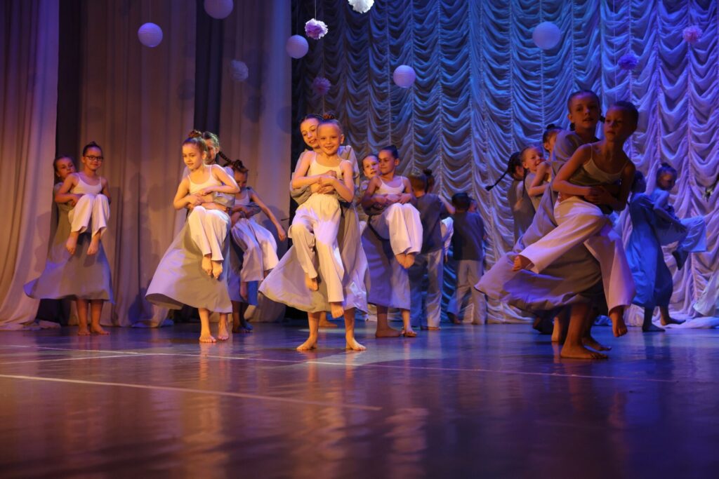 Два коллектива Рязанского Дворца детского творчества выступили с отчётным концертом