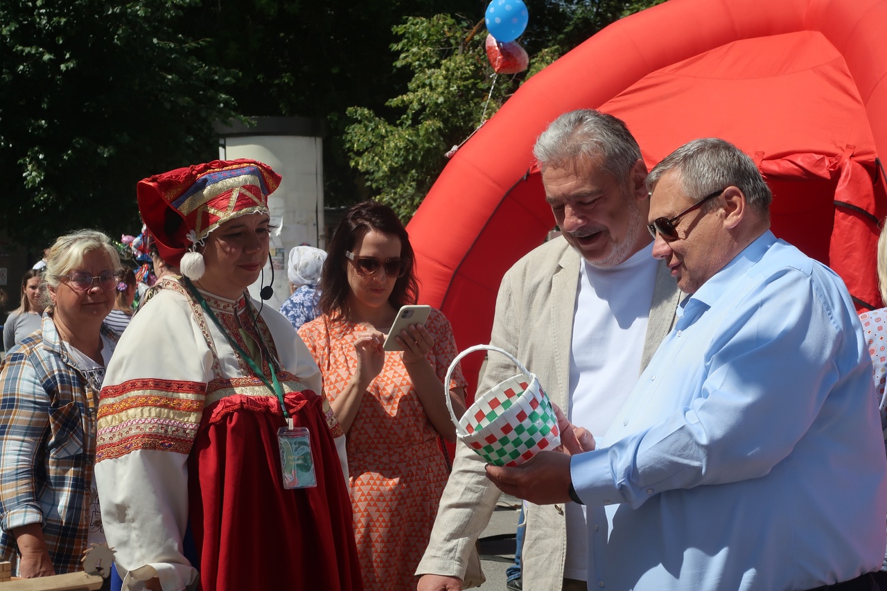 В Касимове прошёл фестиваль народного творчества «Золотая ладья» |  18.06.2023 | Рязань - БезФормата