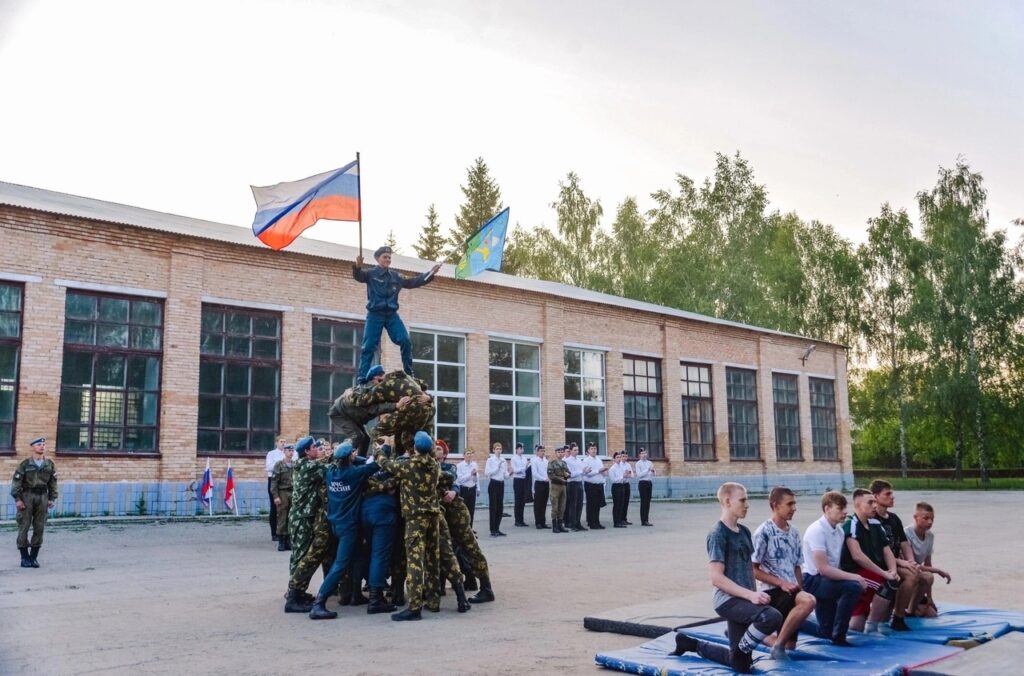 Военные сборы для старшеклассников прошли в Рязанской области