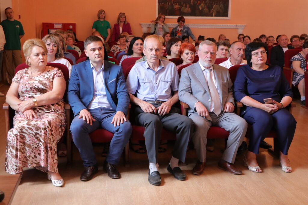 В Скопинском районе Рязанской области наградили лучших социальных работников