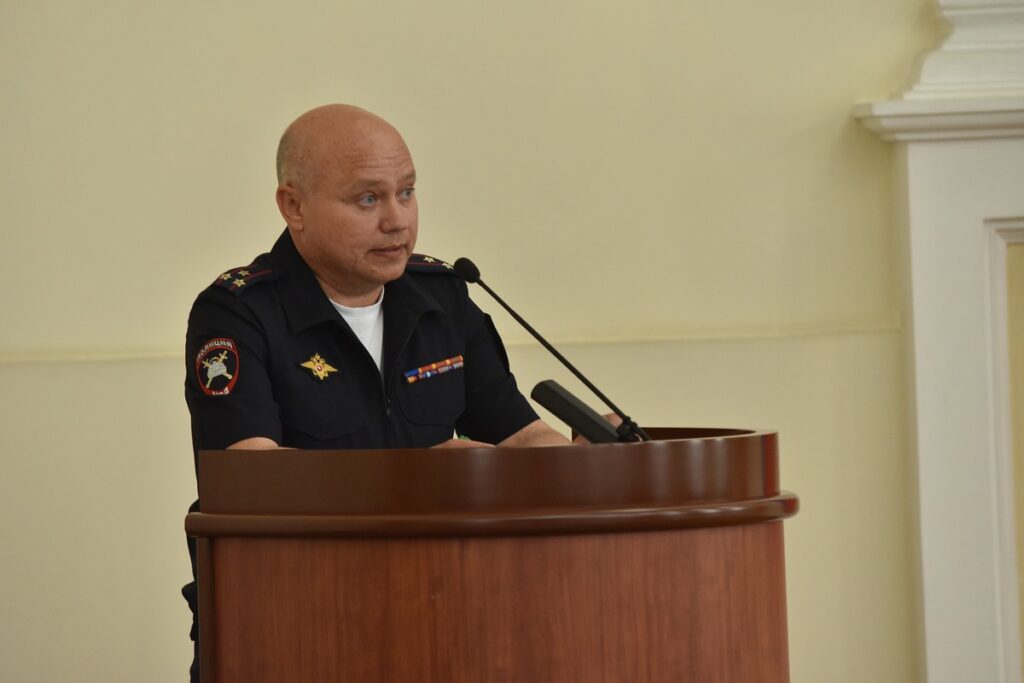 Количество аварий на рязанских дорогах растёт, автокатастроф – сокращается Ситуацию с аварийностью и меры по сокращению ДТП обсудили на заседании комиссии при областном правительстве.