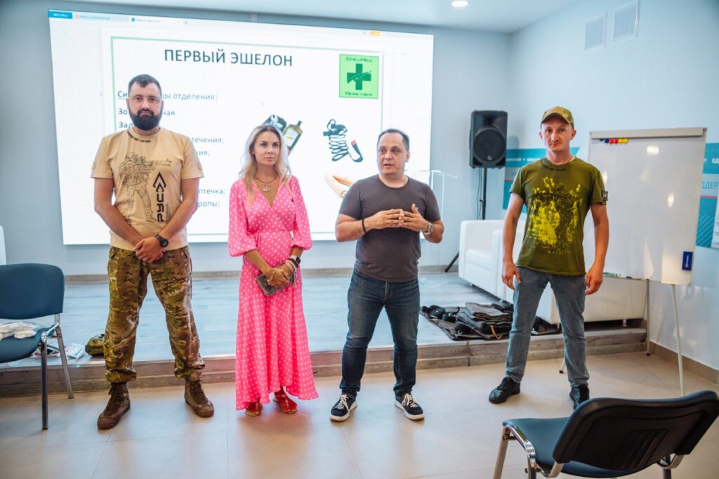 Под Рязанью волонтёры прошли курсы оказания медпомощи в боевых условиях