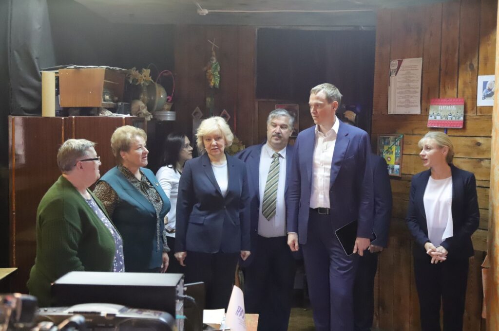 В Кораблинском районе отремонтируют Дворец культуры Об этом заявил губернатор Рязанской области Павел Малков в ходе рабочей поездки в район.