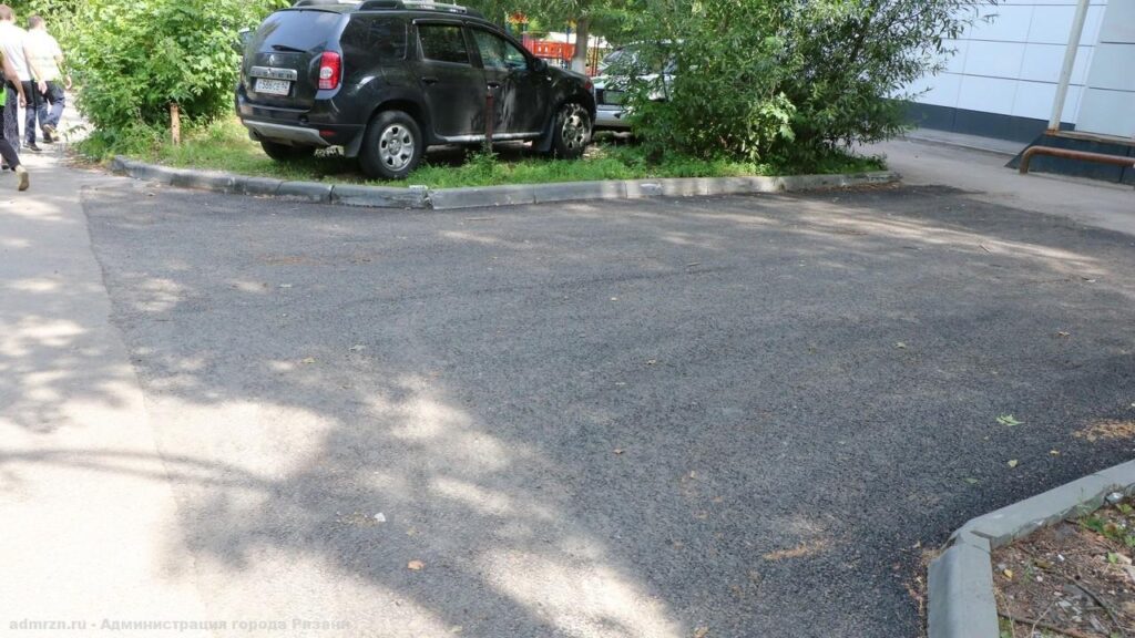 В Рязани завершили ремонт дорог на улицах Островского и Нахимова Приемная комиссия осмотрела качество проведенных работ. Все выполнено в соответствии с проектной документацией. Замечаний и недостатков нет.