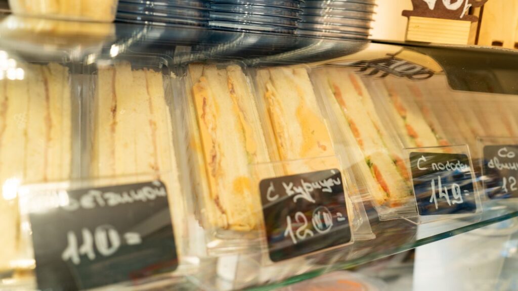 Мама-предприниматель из Рязани создала пиццерию в формате Street Food Мама-предприниматель из Рязани создала пиццерию в формате Street Food Идея об открытии киосков с пиццей впервые появилась у рязанки, когда она работала в ресторане итальянской кухни.
