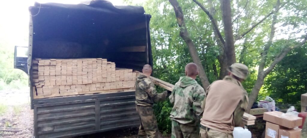 Бойцы СВО показали укрепления, сделанные из рязанских стройматериалов