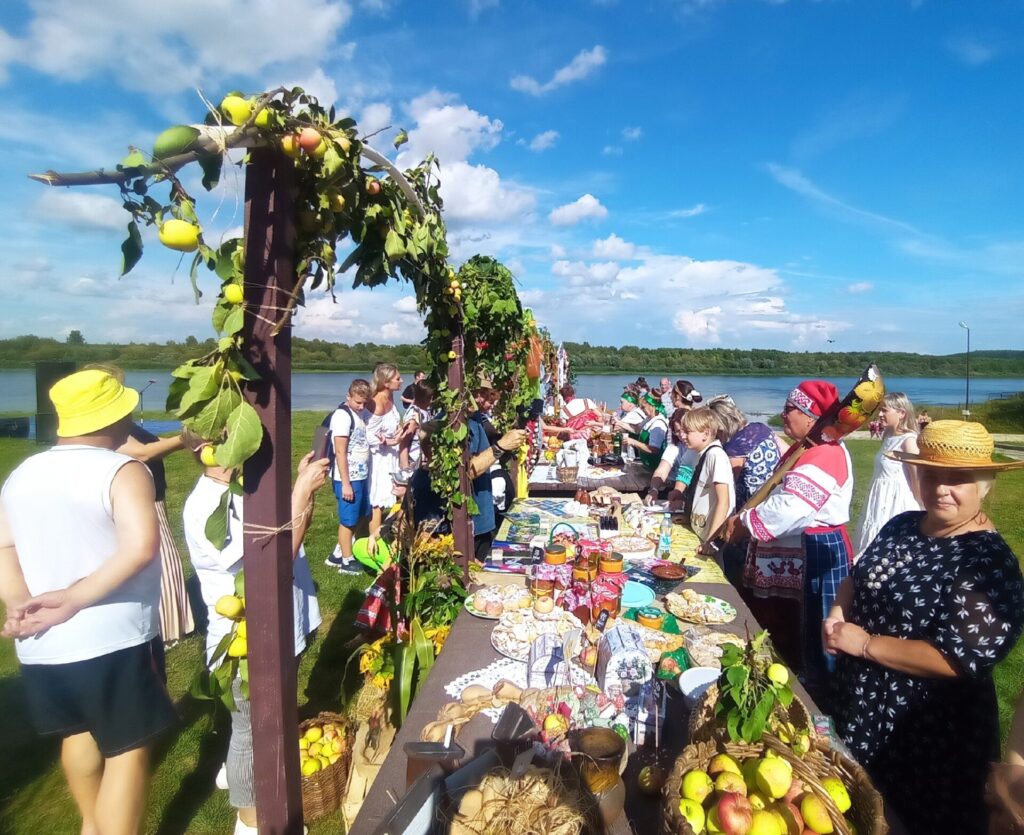 В Касимовском районе Яблочный Спас отметили гастрономическим фестивалем