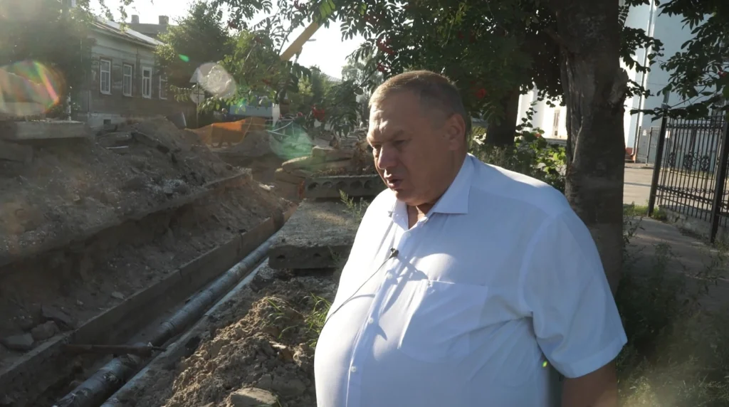 Иван Бахилов обратил внимание на нехватку безналичной оплаты в касимовских маршрутках Чиновник решил воспользоваться общественным транспортом.