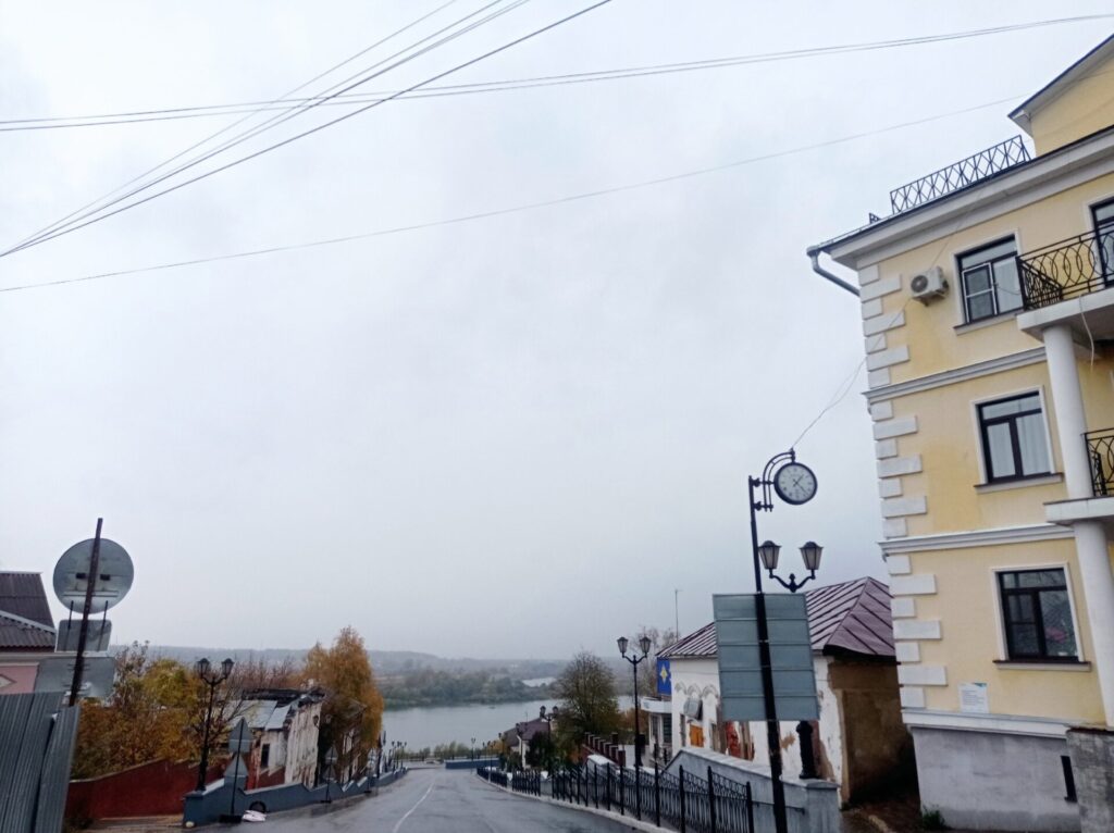 В Касимове подвели итоги сельхозсезона и представили самую большую в России авоську В Касимове состоялся фестиваль урожая «Касимовский клубень». Он проходит в райцентре уже во второй раз и знаменует собой завершение уборочной кампании