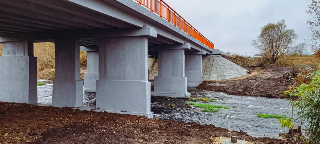 Какие мосты отремонтировали в Рязанской области в 2023 году Какие мосты отремонтировали в Рязанской области в 2023 году В общей сложности в нормативное состояние удалось привести 10 объектов в разных точках региона.