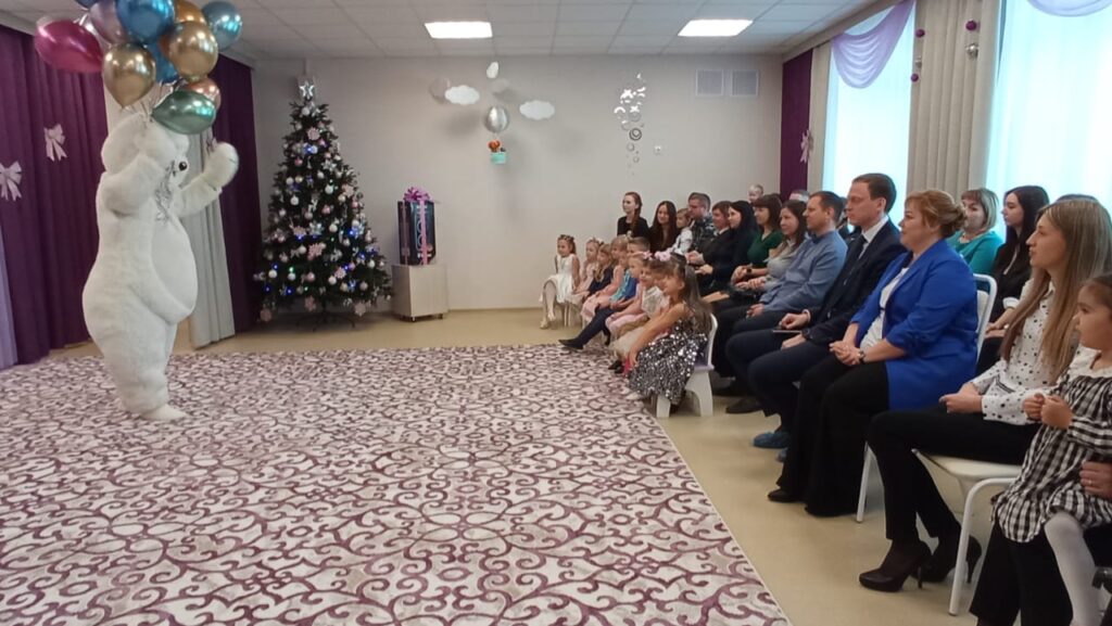 Павел Малков открыл новый детский сад в Дядьково Павел Малков открыл новый детский сад в Дядьково Детский сад построен в рамках национального проекта «Жильё и городская среда», на его застройку было выделено 316,5 млн рублей.