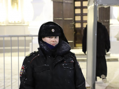 В Рязанской области Рождество в храмах встретили более 16,5 тысяч человек В Рязанской области Рождество в храмах встретили более 16,5 тысяч человек С 6 на 7 января праздничные богослужения прошли в регионе в 177 населённых пунктах в 238 храмах.