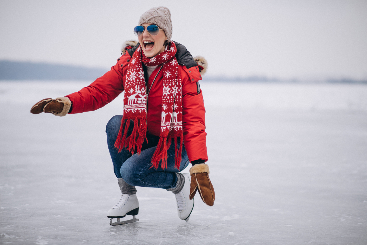 Women ice. Китайский новый год в Москве. Москва зима 2023.