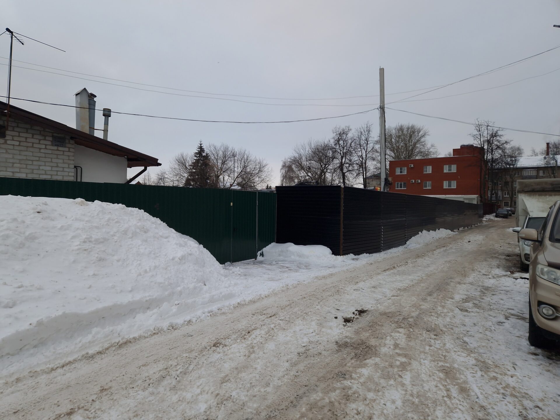 В районе улицы Новой в Рязани строят многоэтажный гараж