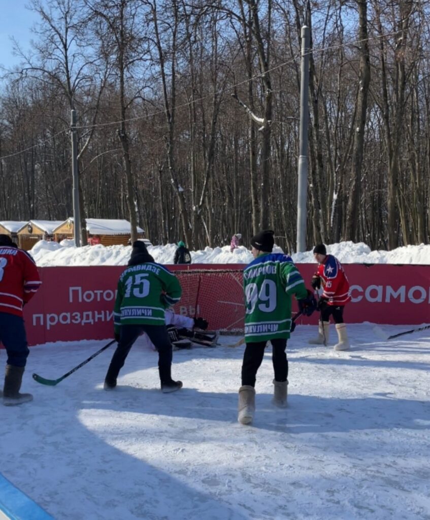 Турнир по хоккею в валенках прошёл в Рязани