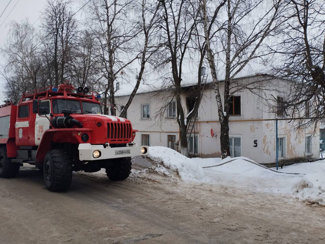 В МЧС сообщили подробности пожара в жилом доме в Касимове