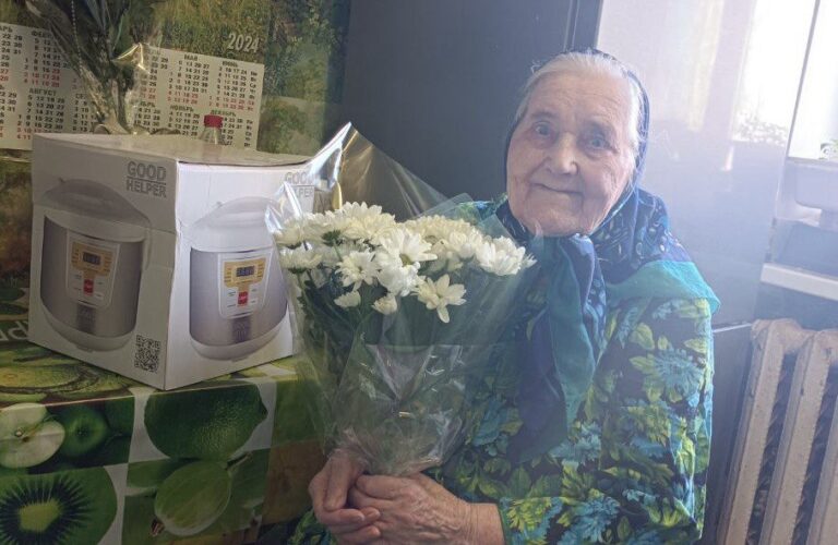 101 год исполнился ветерану труда из Рязани Александре Чепуновой
