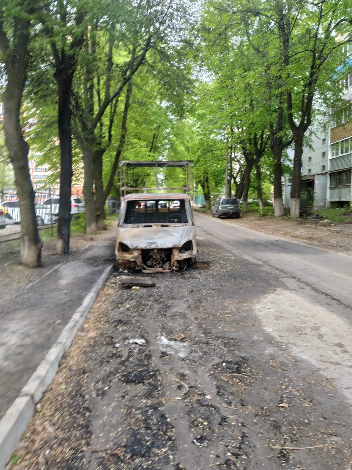 В МЧС сообщили подробности пожара в Рязани, уничтожившего «Газель»