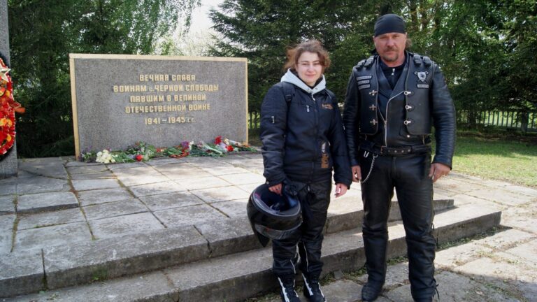 Президент рязанского мотоклуба исполнил мечту шацкой школьницы