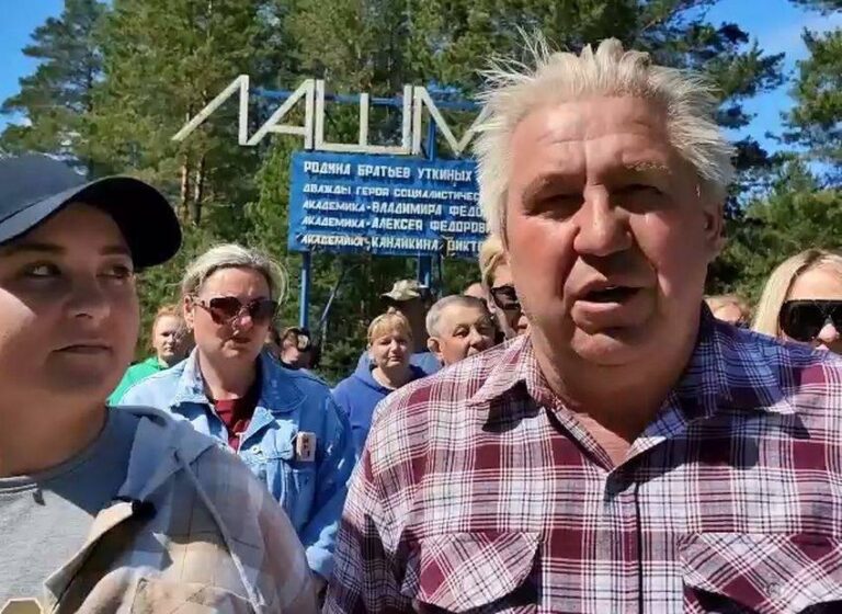 Жители Касимовского района пожаловались губернатору на состояние дороги