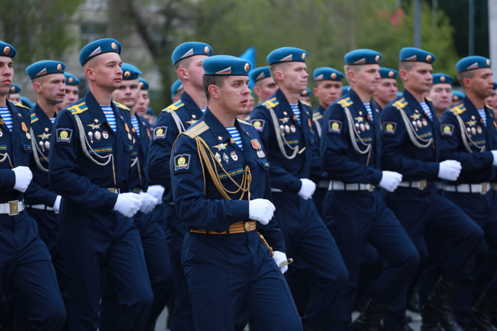 В Рязани встретили десантников и вручили награды бойцам СВО