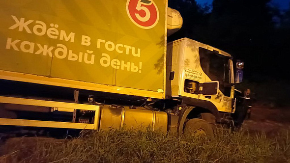 В Рязанском районе в ДТП с фурой погиб водитель "Джипа Чероки"