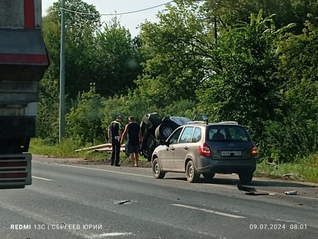 Маршрутка попала в ДТП на трассе М5 в Рыбновском районе