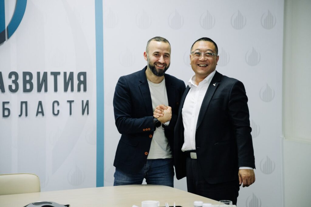 Корпорация развития получила приглашение открыть площадку в индустриальном парке китайской провинции Ляонин Корпорация развития получила приглашение открыть площадку в индустриальном парке китайской провинции Ляонин Презентовать инвестиционный потенциал региона на северо-востоке КНР, представить продукцию рязанских производителей, наладить сотрудничество с китайскими предпринимателями – эти и многие другие возможности получит Рязанская область.