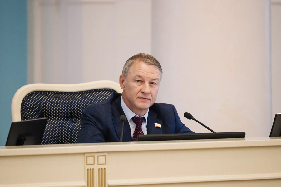 В областной Думе прокомментировали принятие бюджета на предстоящие три года В областной Думе прокомментировали принятие бюджета на предстоящие три года Говоря о приоритетных направлениях стратегического развития региона в целом, Аркадий Фомин особо выделил заложенные в бюджете расходы на реализацию новых национальных проектов.