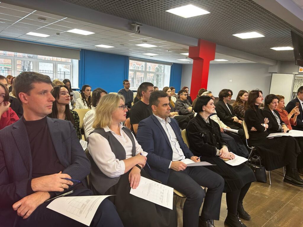 В Рязанской области прошла презентация студенческих проектов по созданию туристско-рекреационного кластера в Усадьбе С.Н. Худекова В Рязанской области прошла презентация студенческих проектов по созданию туристско-рекреационного кластера в Усадьбе С.Н. Худекова Студенты представили свои идеи экспертам – руководителям профильных организаций, занимающихся сохранением объектов культурного наследия и развитием туризма.