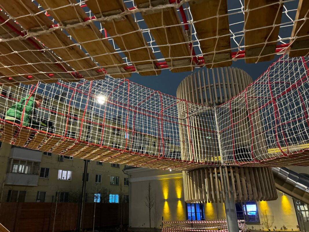 photo_2024-12-25_18-25-25