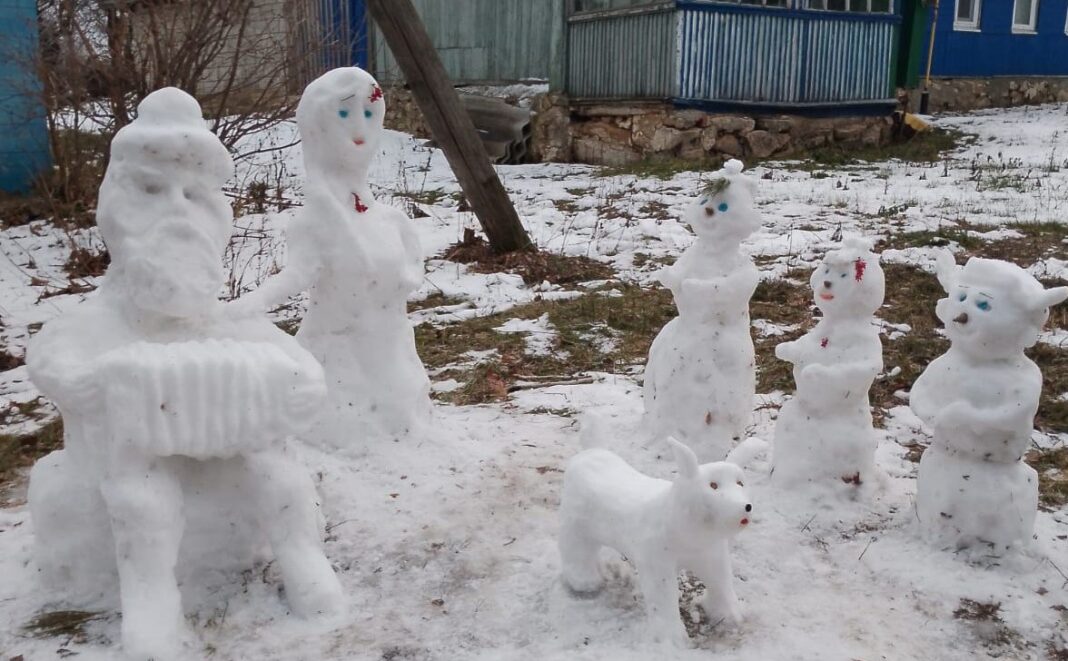 скульптуры из снега