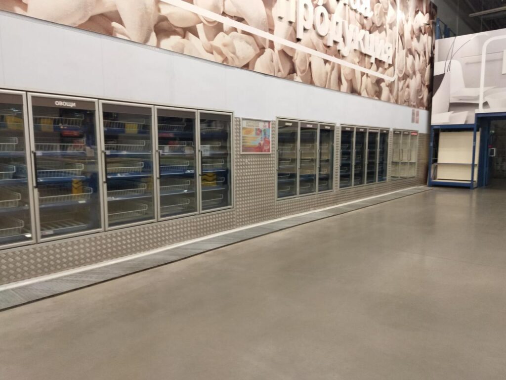 Рязанцы сфотографировали опустевшие полки гипермаркета «Зельгрос» Рязанцы сфотографировали опустевшие полки гипермаркета «Зельгрос» Автор фото предположил, что магазин скоро закроется.